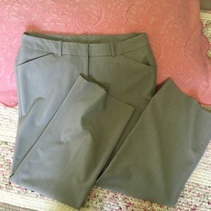 14p light gray modern fit Worthington Pants